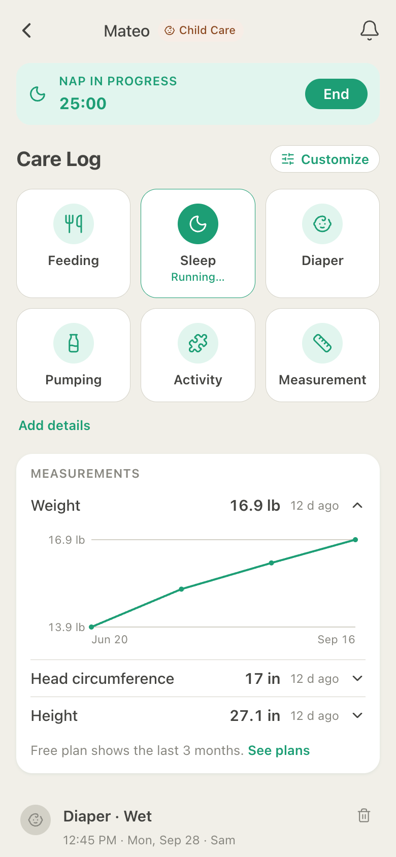 HuddleCare Care Log for Mateo with the weight chart open: 13.9 lb in June to 16.9 lb in September, plus head circumference and height